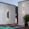 LumiGlow LED Wall Light | Bande lumineuse extérieure étanche pour le porche, la cour et le jardin Fixation durable en aluminium