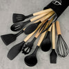 SilkChef Ensemble d'Ustensiles en Silicone de Luxe | Ustensiles de cuisine antiadhésifs et sécurisés avec manches en bois, modernes et lavables