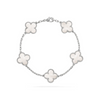 Bracelet Lana Charm Trèfle - Accessoire Élégant de Chance