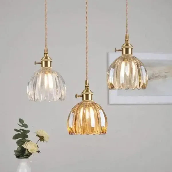 Suspension Élégante en Verre en Forme de Fleur - Lumière Ambiante