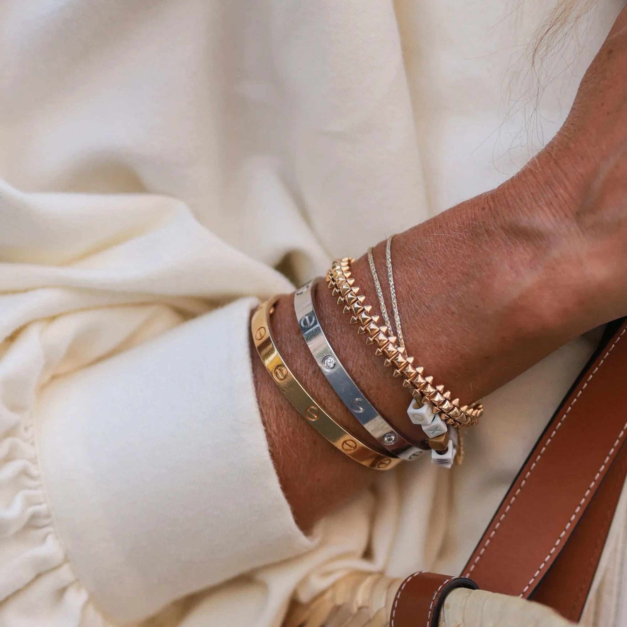 Bracelet Élégant | Design Doré | Style Intemporel