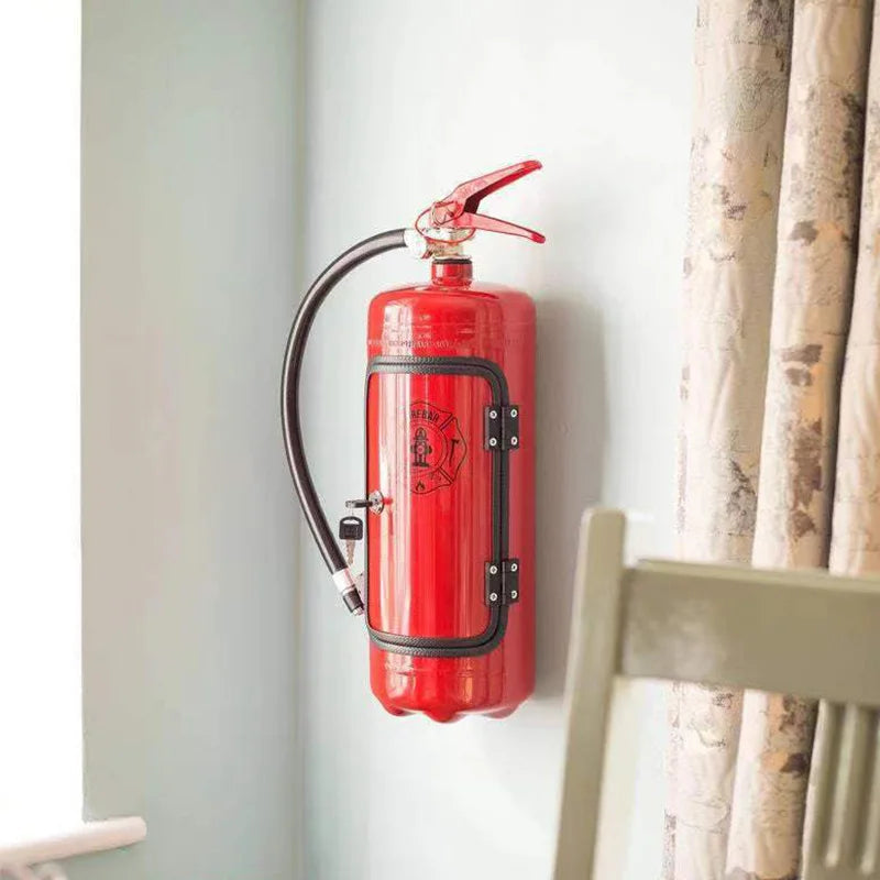 Stockage de bouteilles caché en forme d'extincteur – BlazeVault