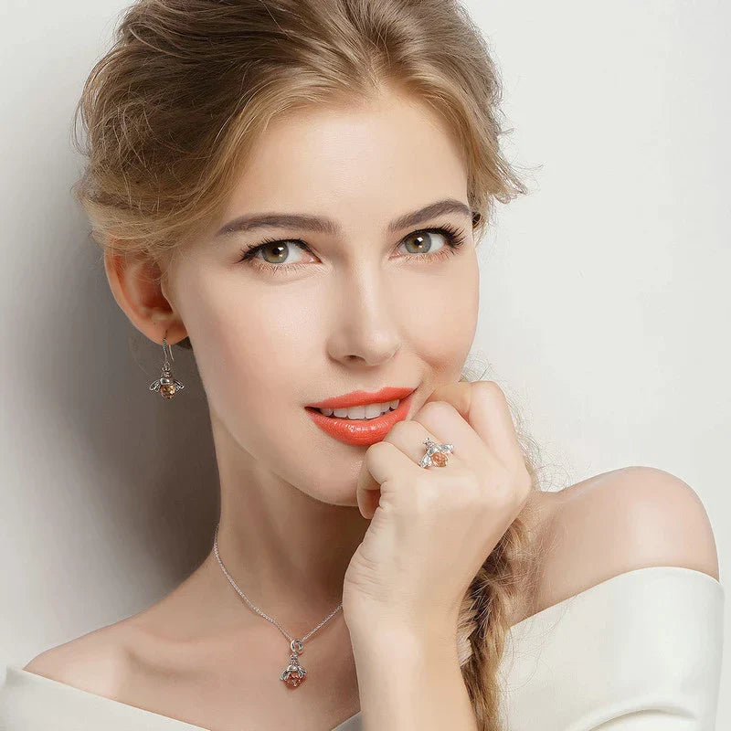 Boucles d'oreilles goutte avec cristal de reine des abeilles