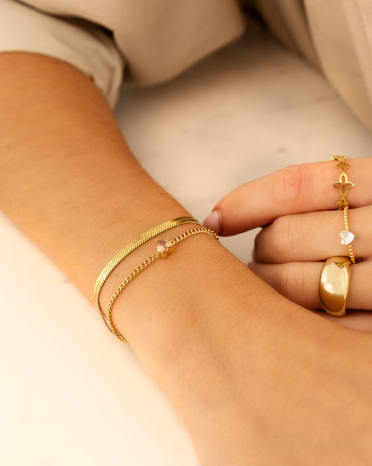 Bracelet en pierre de naissance en forme de cœur