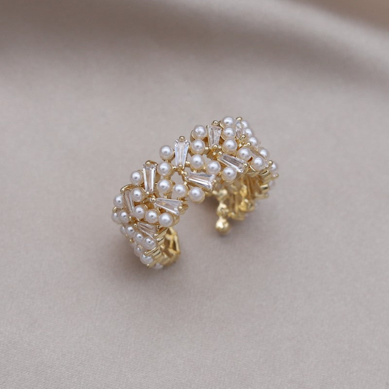 Bague ajustable en perles jolie