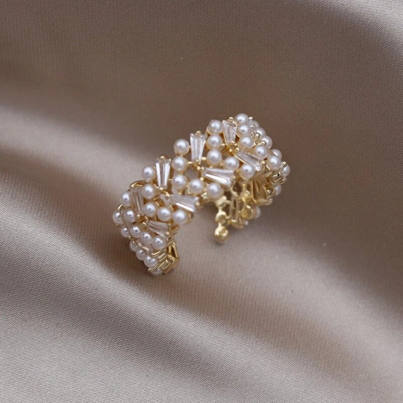 Bague ajustable en perles jolie