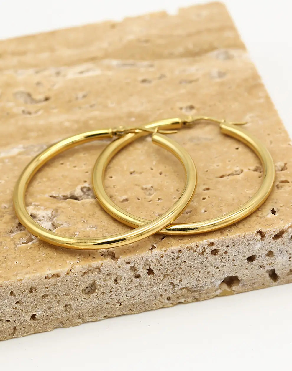 BOUCLES D'OREILLES AVEC UN DIAMÈTRE DE 40 MM