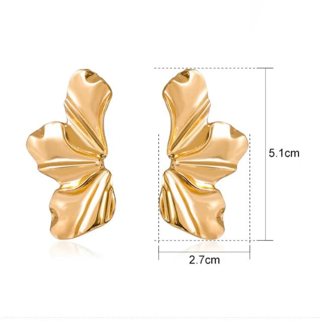 Boucles d'oreilles en pétales dorés