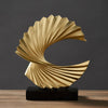 Sculpture en demi-lune élégante – LunarGrace