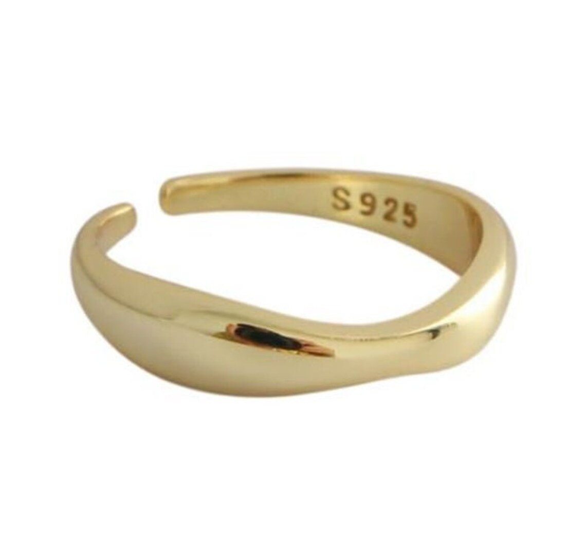 Bague ondulée simple en argent