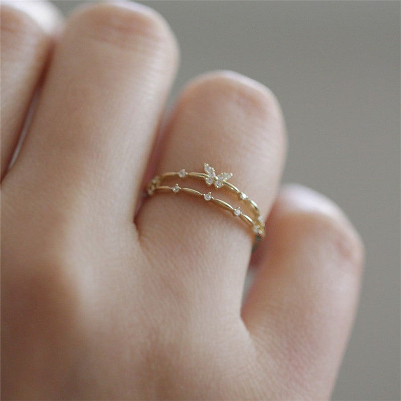 Bague papillon luxueuse avec des zirconias scintillants – Aurielle