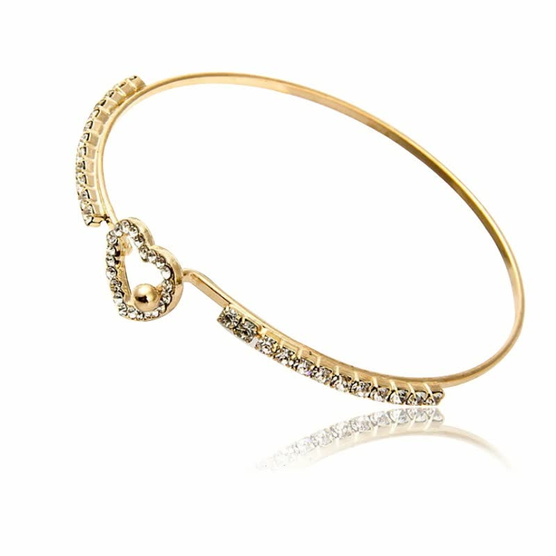 Bracelet d'amour doré avec charme