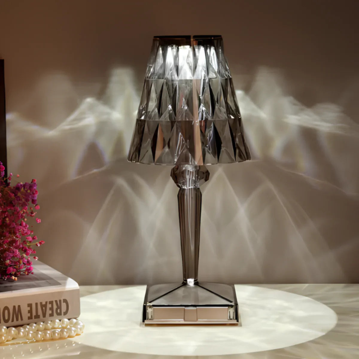 LuxeIllume Lampe de Table Élégante | Une solution d'éclairage sophistiquée pour une ambiance chaleureuse