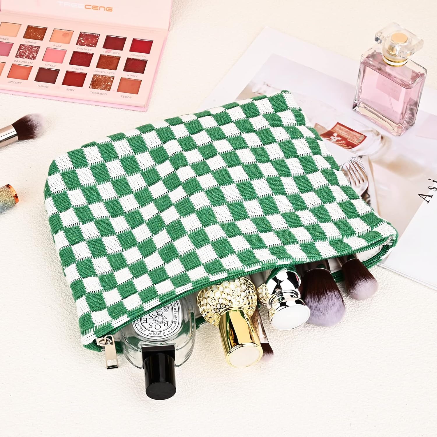 Trousse de Maquillage à Carreaux Indispensable