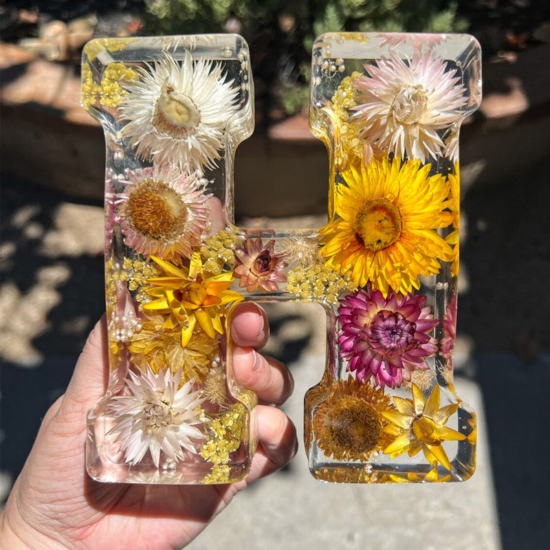 Veilleuse FloraGlow Flower | Lampe à initiales décorative avec éclairage LED doux pour une ambiance romantique