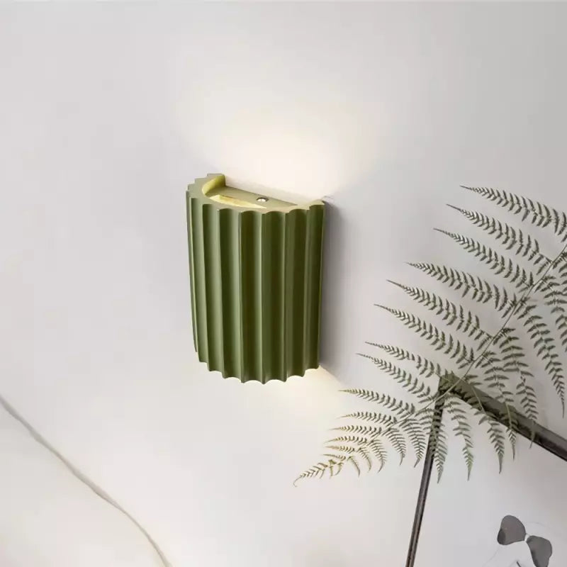 Applique Murale Modern Wave – Lampe LED Élégante pour Intérieurs Contemporains