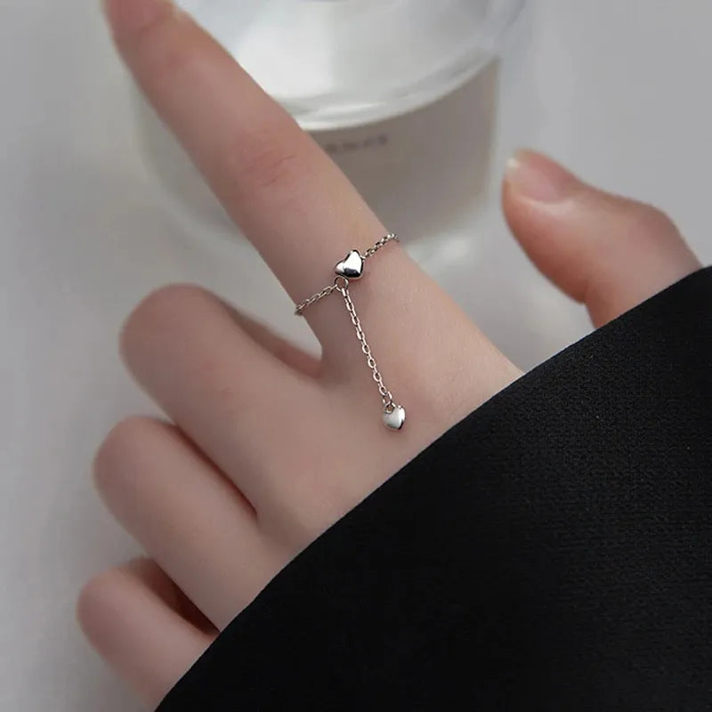 Bague en forme de cœur ajustable avec franges