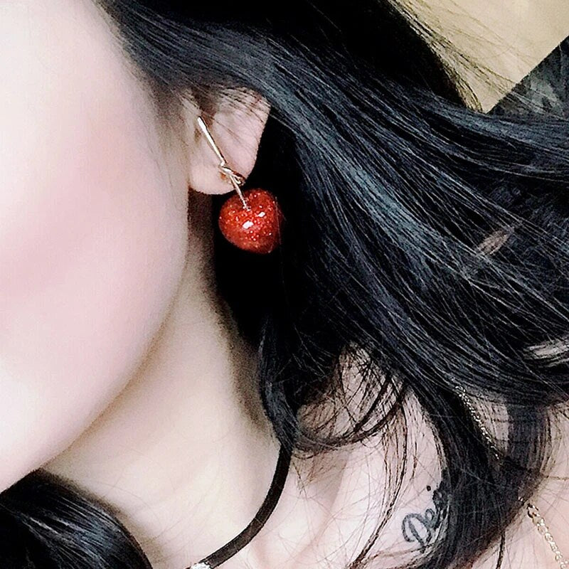 Superbes boucles d'oreilles cerises rouges