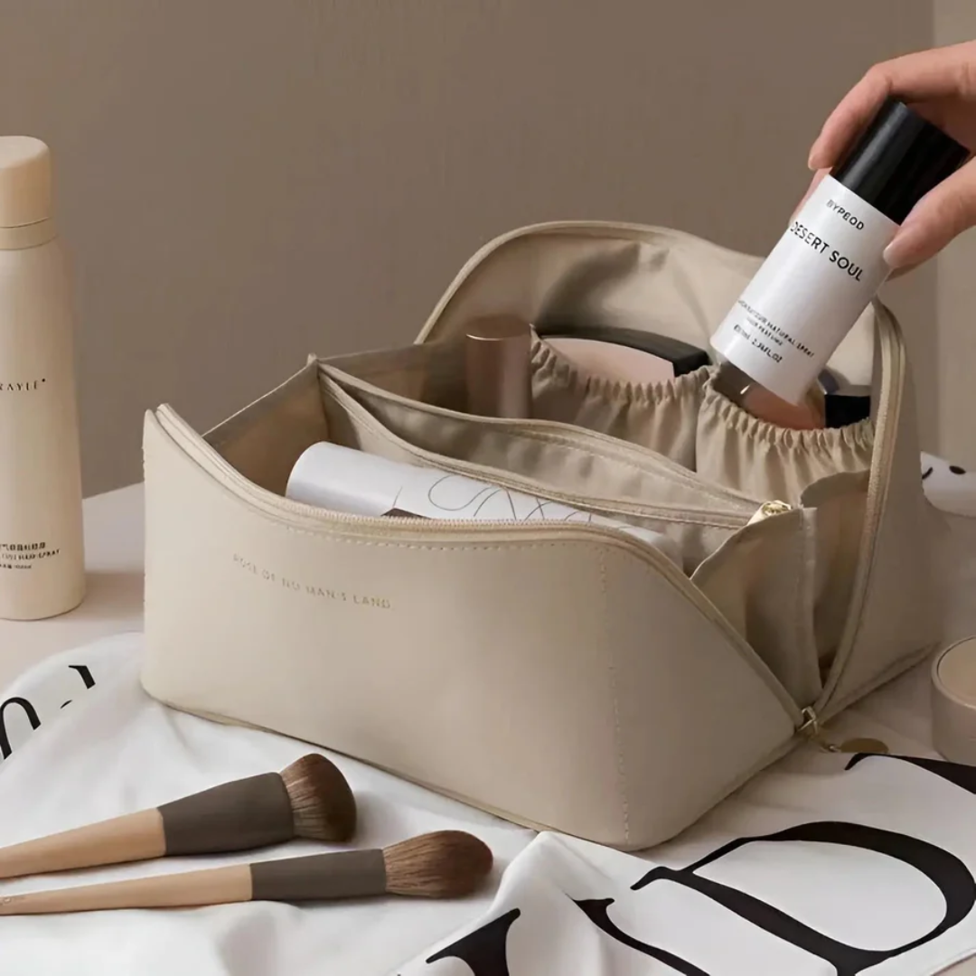 Trousse de maquillage imperméable - BeautyGuard