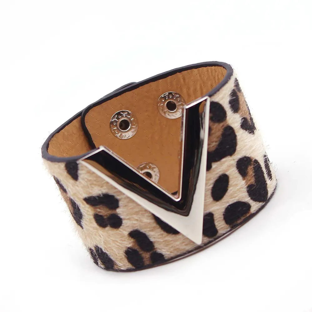Bracelet en cuir léopard