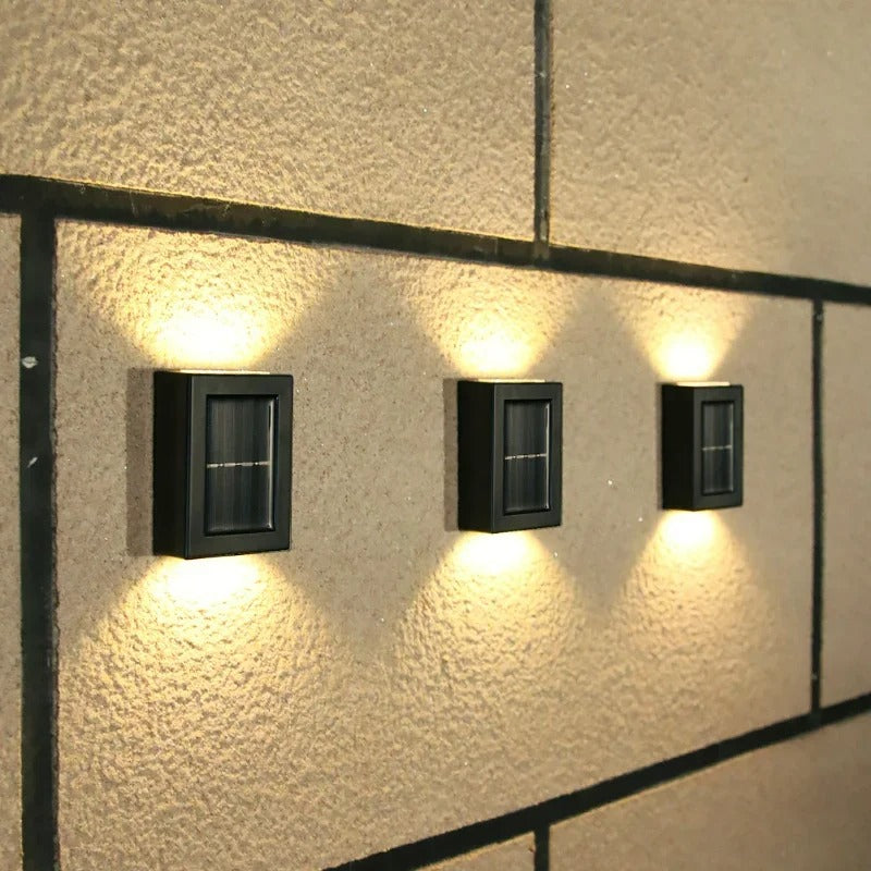 SolarGlow™ Lampes Murales Solaires LED – Sans Fil, Résistantes aux Intempéries & Ambiance Lumineuse pour Espaces Extérieurs