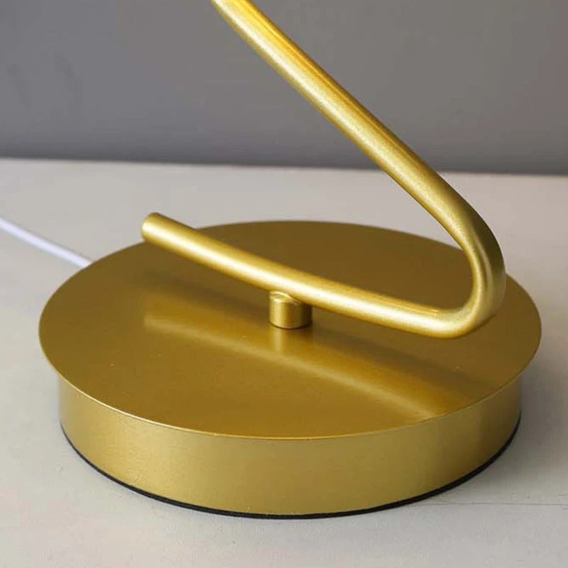 Aetherwing™ | Lampe de Table LED Papillon | Design Moderne avec Luminosité Ajustable | Parfaite pour le Salon et la Chambre