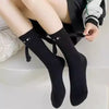 BondFoot | Gardez votre bien-aimé(e) près de vous, au sens propre comme au sens figuré, grâce à ces chaussettes uniques