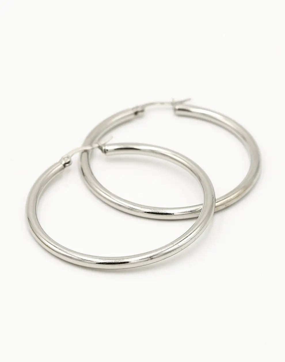 BOUCLES D'OREILLES AVEC UN DIAMÈTRE DE 40 MM
