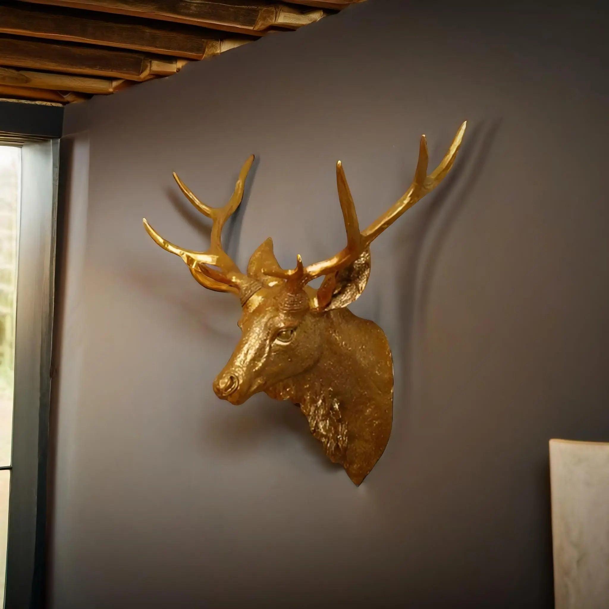 MysticHorn™ | Décor mural tête de cerf majestueux | Design de bois de cerf rustique pour la décoration de maison de chalet et de lodge