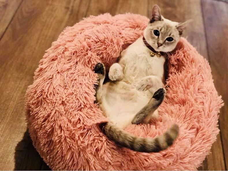 PurrElegance Luxe Donut Lit pour Chats et Chiens | Un endroit doux et élégant pour le repos de vos animaux
