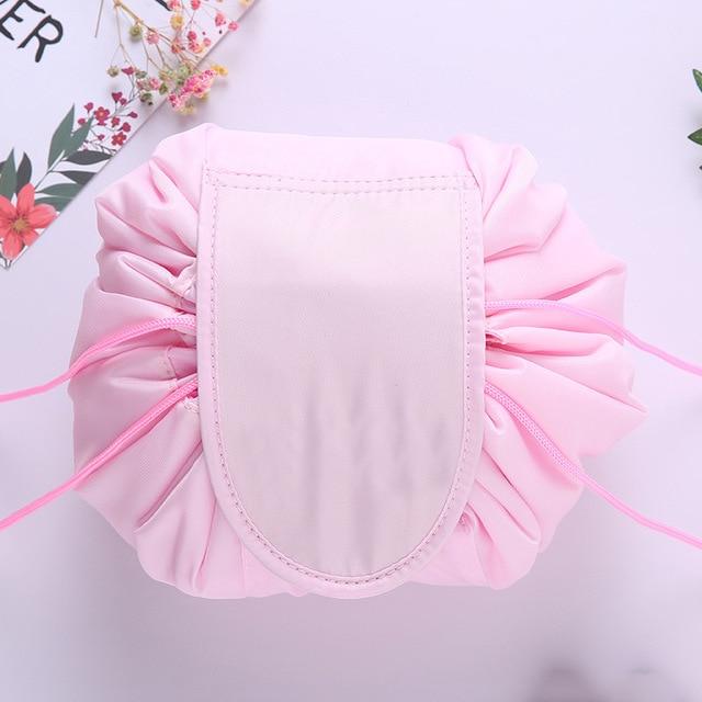 Trousse de maquillage élégante pour un look organisé et raffiné
