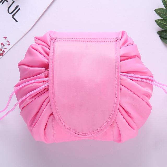 Trousse de maquillage élégante pour un look organisé et raffiné