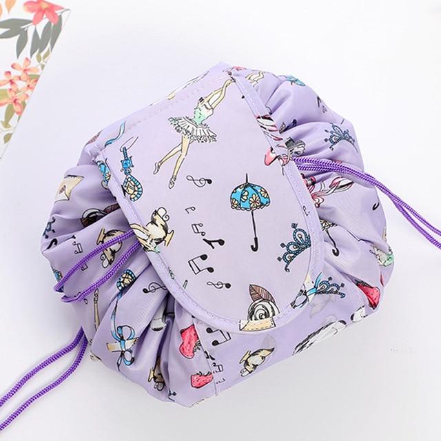 Trousse de maquillage élégante pour un look organisé et raffiné