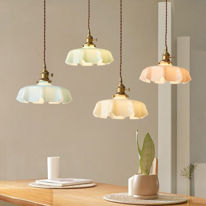 Suspension en Verre Retro en Forme de Fleurs - Lampe Suspendue Crème pour Décor de Salon et de Salle à Manger