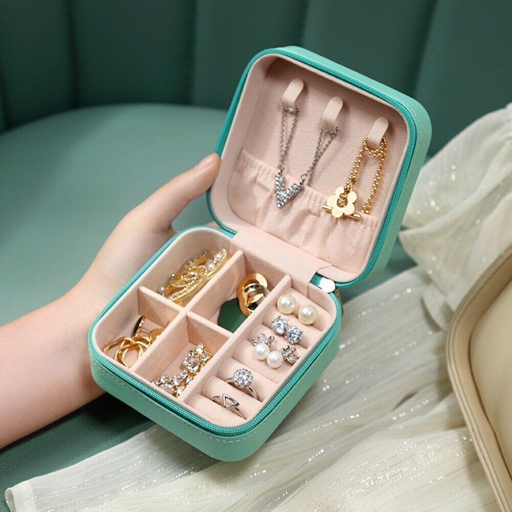 Boîte à bijoux portable carrée en cuir