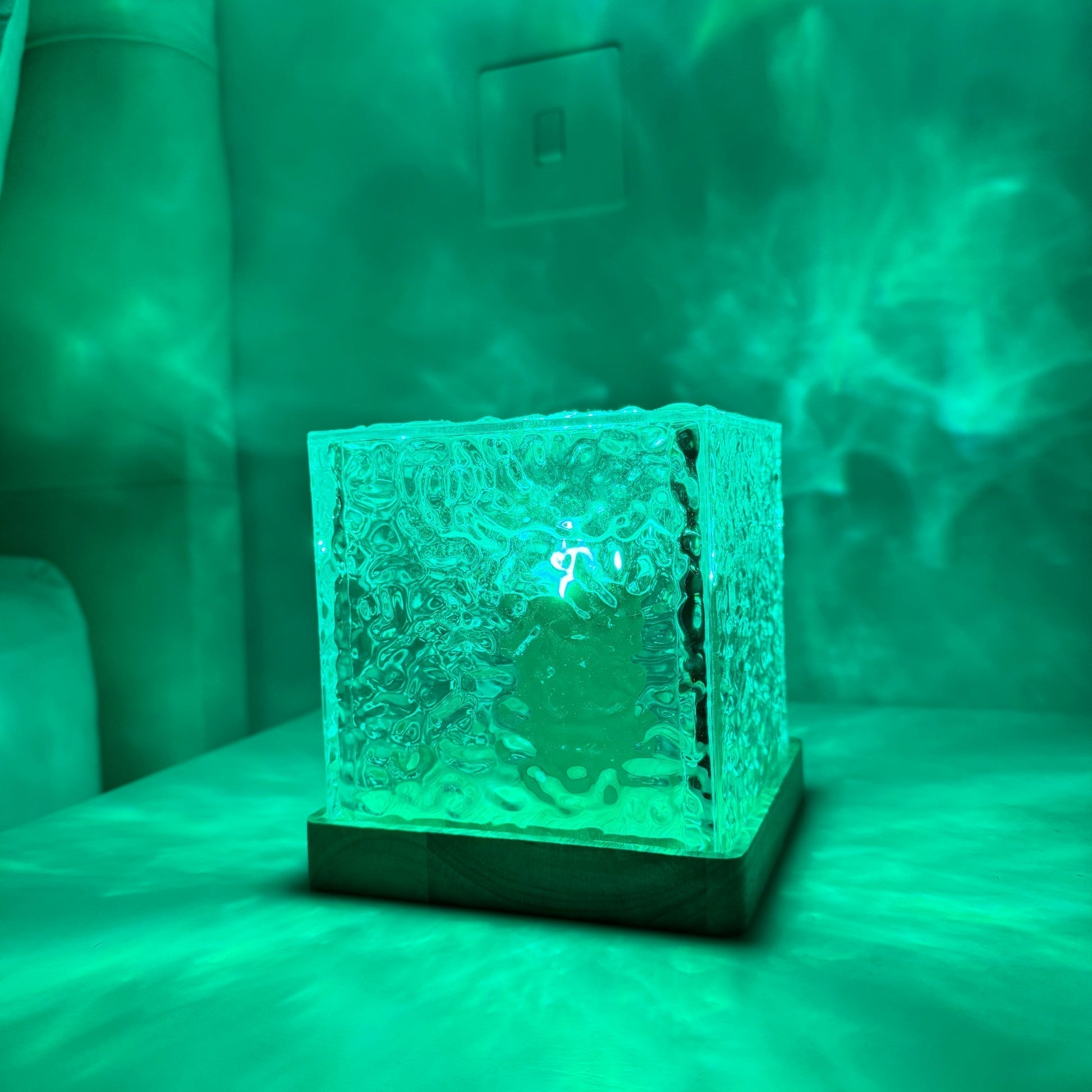 LuxeLumen Lampe Nordique en Bois | Lampe élégante avec 16 options de couleurs pour un éclairage d'ambiance