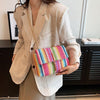 Valerie Élégante Pochette - Chic et Compact