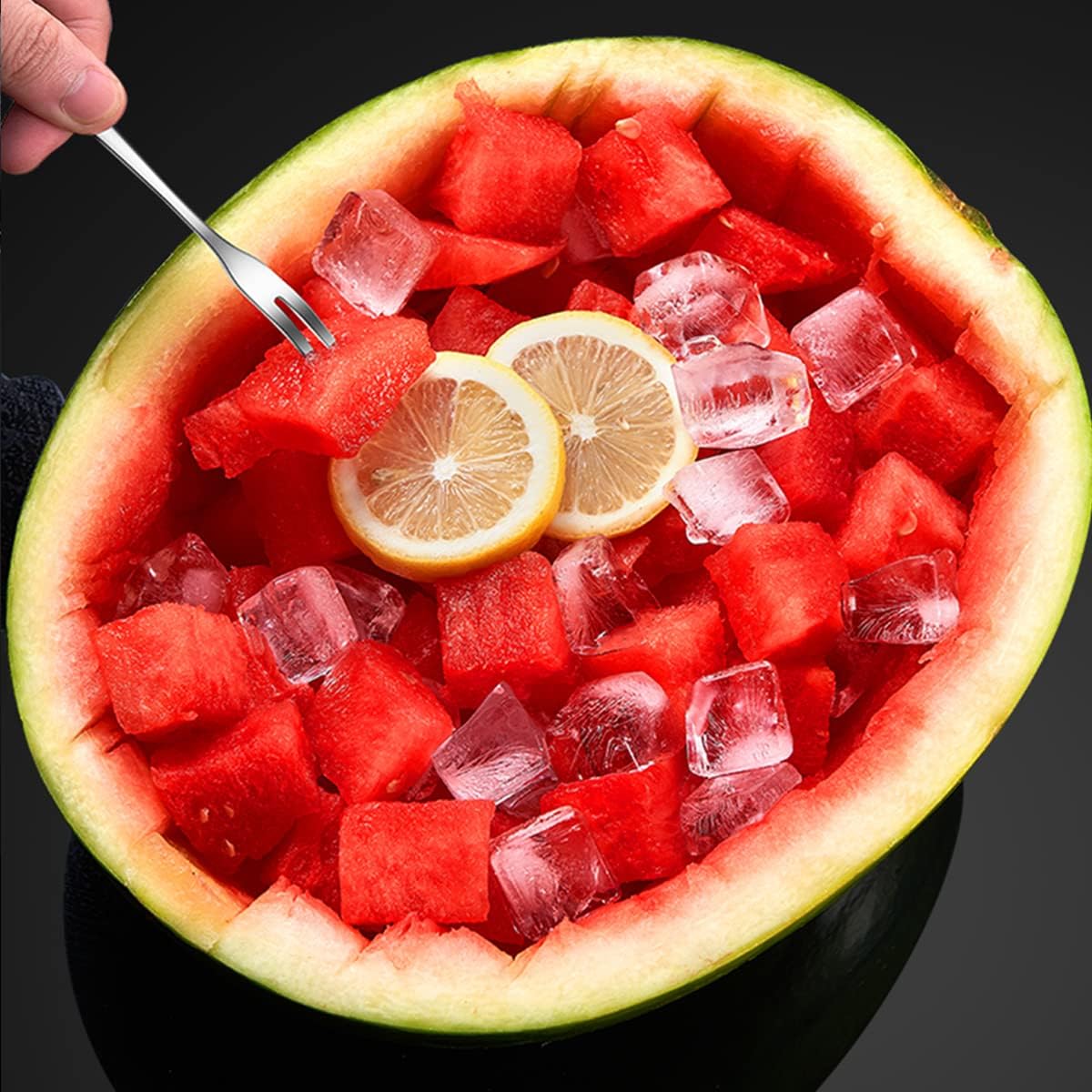AquaElegance Deluxe Coupe-Melon | Obtenez sans effort des tranches de melon parfaites avec notre design innovant en forme de moulin à vent et notre coupeur en acier inoxydable de qualité supérieure.